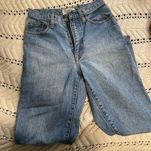 Vintage women’s straight leg jeans